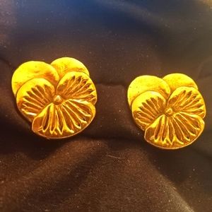 Vintage Gorgeous Clip Earrings by EH